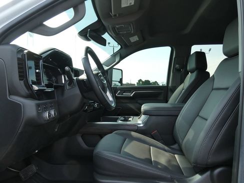 Certified 2024 GMC Sierra 2500 SLT AWD/4WD image 24