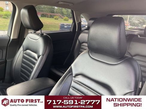 Used 2023 Ford Edge SEL AWD/4WD image 11