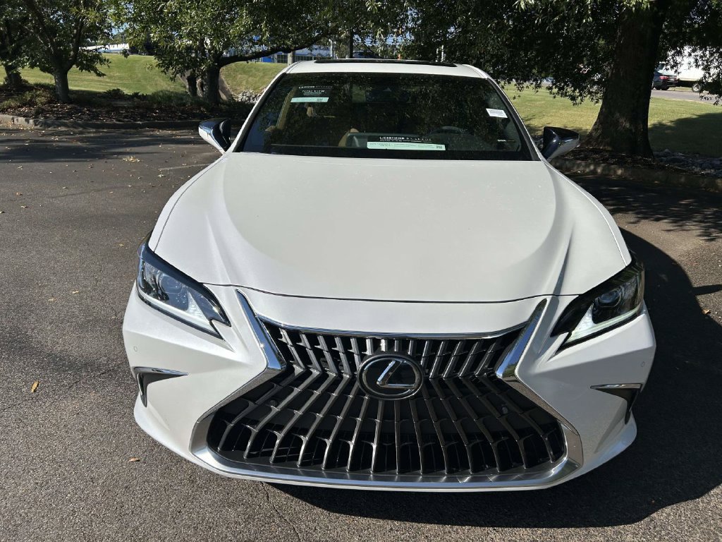 Used 2023 Lexus ES 300h w/ Premium Package FWD image 6