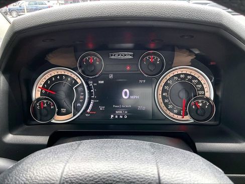Used 2017 RAM 1500 Big Horn AWD/4WD image 26