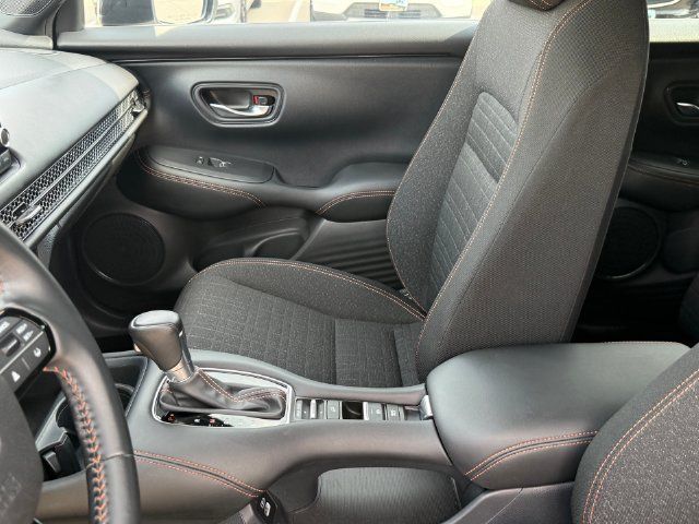 Used 2023 Honda HR-V Sport image 12