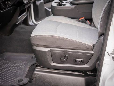 Used 2024 RAM 2500 Big Horn image 15