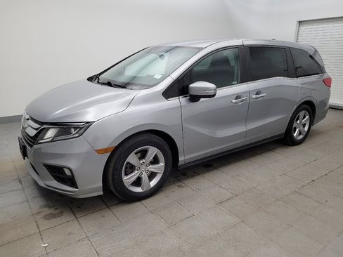 Used 2019 Honda Odyssey EX image 2