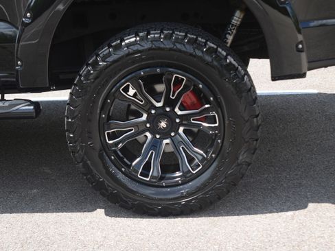Used 2021 Ford F150 XLT w/ Equipment Group 302A High AWD/4WD image 29