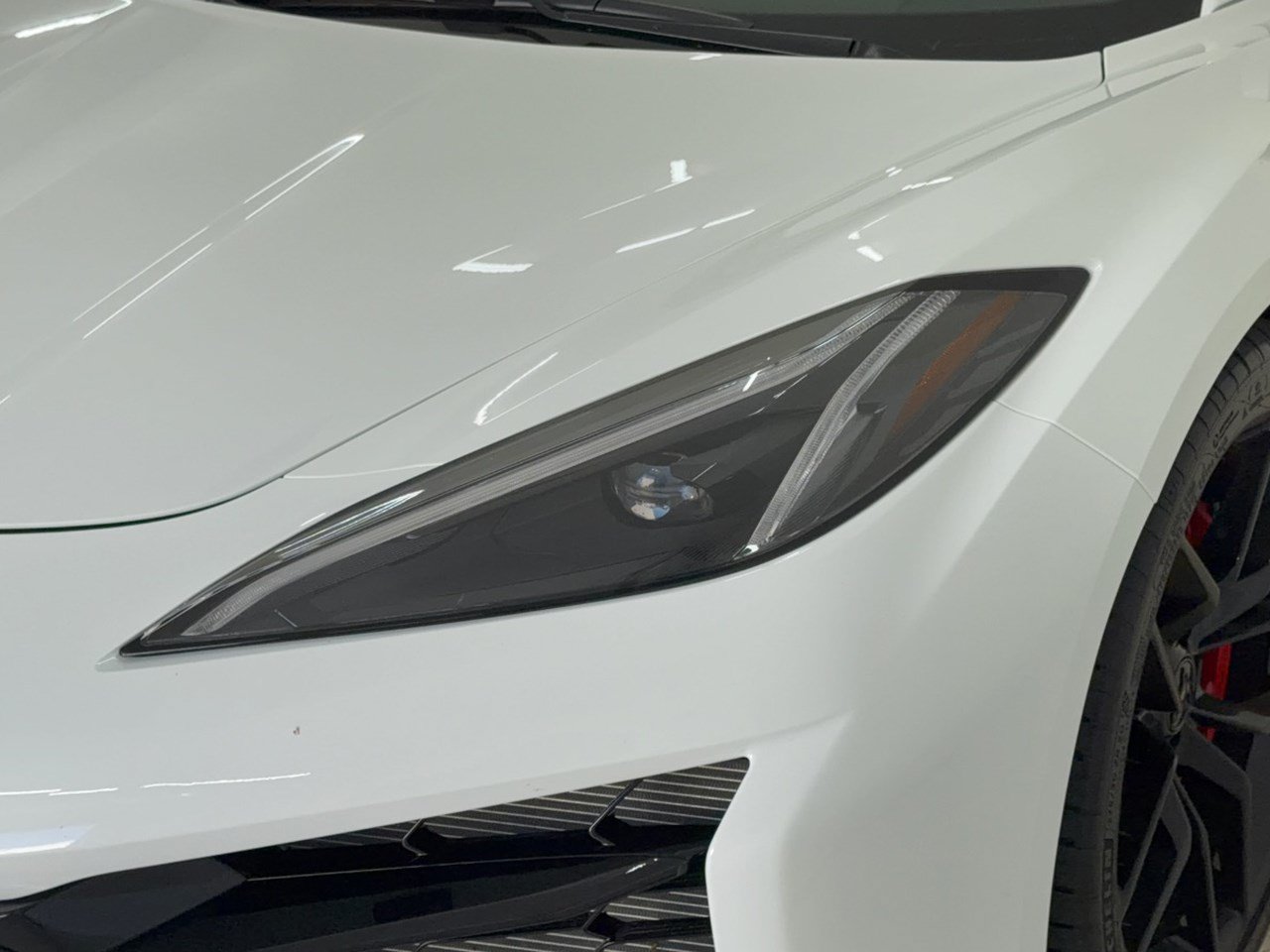 Used 2026 Chevrolet Corvette Z06 RWD image 12