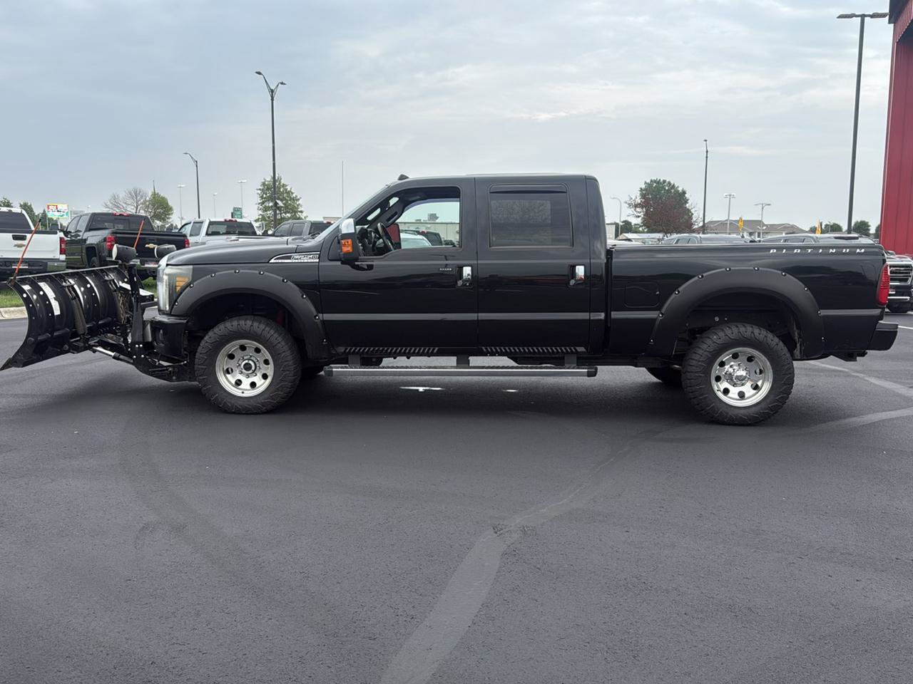 Used 2016 Ford F250 Platinum AWD/4WD image 2