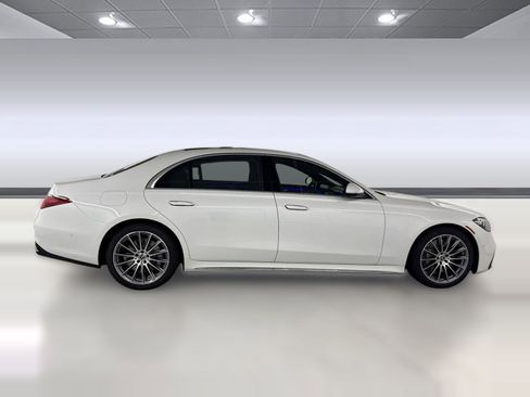 New 2026 Mercedes-Benz S 580e 4MATIC Sedan image 8