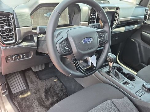 New 2026 Ford Ranger XLT w/ Black Appearance Package AWD/4WD image 10
