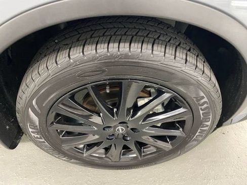 Used 2024 Nissan Murano SV w/ SV Midnight Edition Package FWD image 6