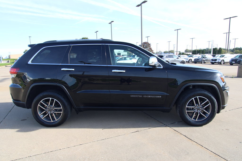 Used 2020 Jeep Grand Cherokee Limited w/ Premium Lighting Group AWD/4WD image 4