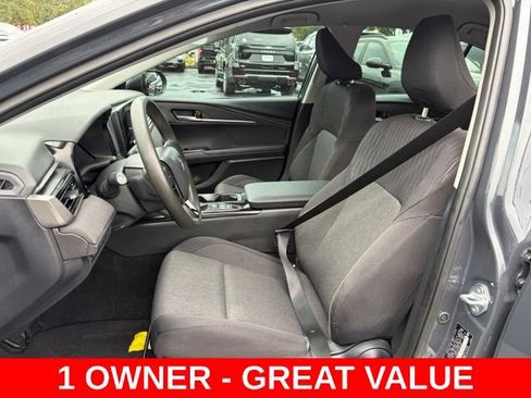 Used 2025 Toyota Camry LE FWD image 13