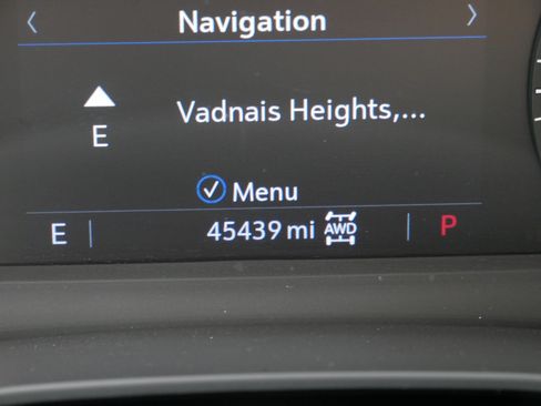 Used 2024 Cadillac XT6 Premium Luxury w/ LPO, Floor Liner Package AWD/4WD image 20