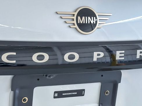 New 2026 MINI Cooper 4-Door Hardtop FWD image 26