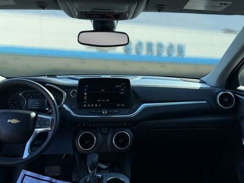 Used 2024 Chevrolet Blazer LT w/ Convenience Package image 15