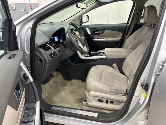 Used 2011 Ford Edge Limited AWD/4WD image 10