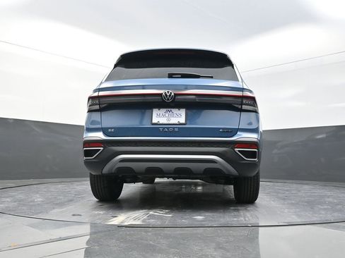 New 2026 Volkswagen Taos SE image 25