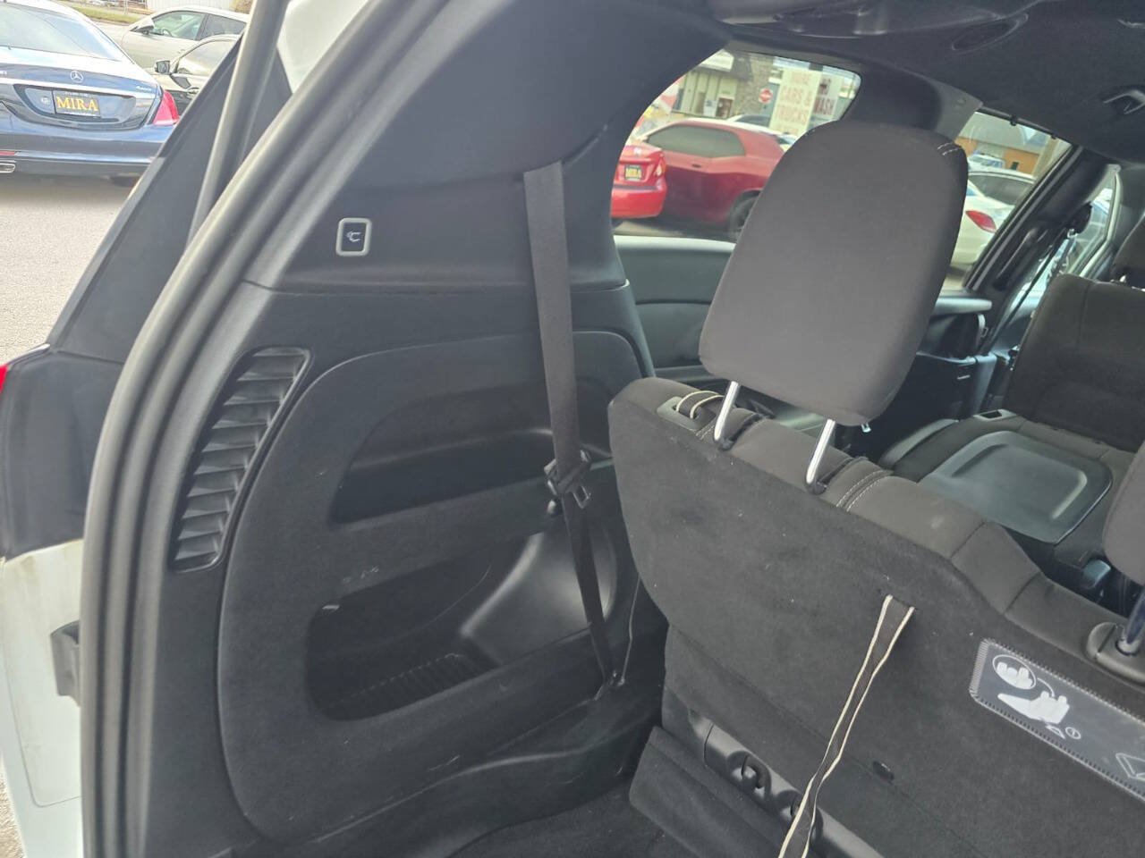 Used 2020 Chrysler Pacifica Touring w/ Advanced Safetytec Group FWD image 42