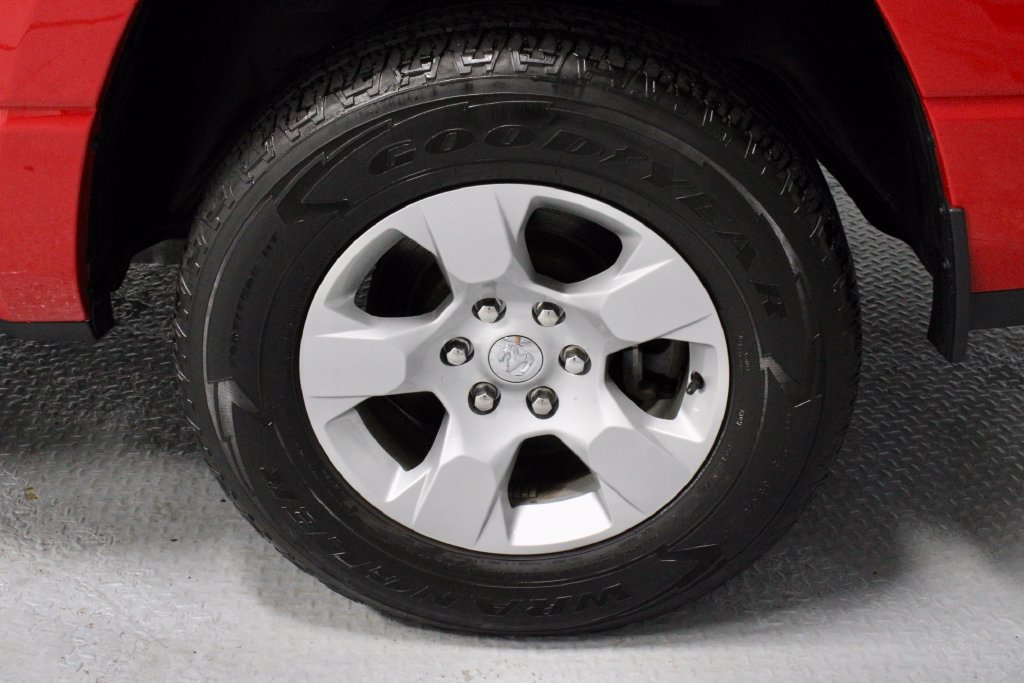 Used 2023 RAM 1500 Big Horn AWD/4WD image 19