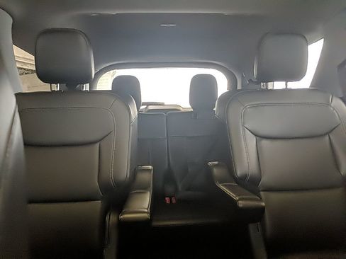 Used 2023 Ford Explorer XLT w/ Equipment Group 202A image 31