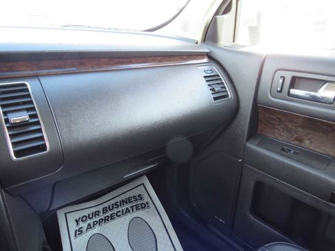 Used 2019 Ford Flex Limited image 15