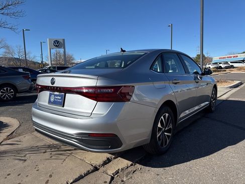 Used 2025 Volkswagen Jetta S image 6