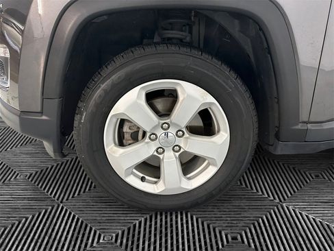 Used 2019 Jeep Compass Latitude w/ Popular Equipment Group image 13