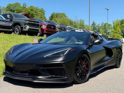 Used 2024 Chevrolet Corvette Stingray Preferred Cpe w/ Z51 Performance Package RWD image 13