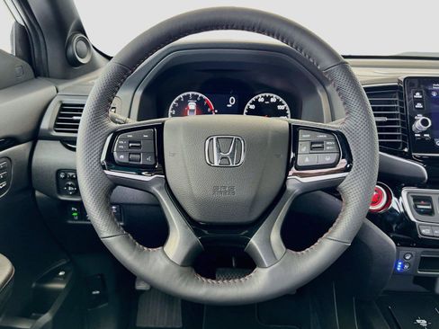 New 2026 Honda Ridgeline Black Edition image 18
