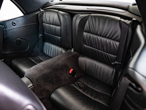 Used 2001 Porsche 911 Carrera RWD image 35