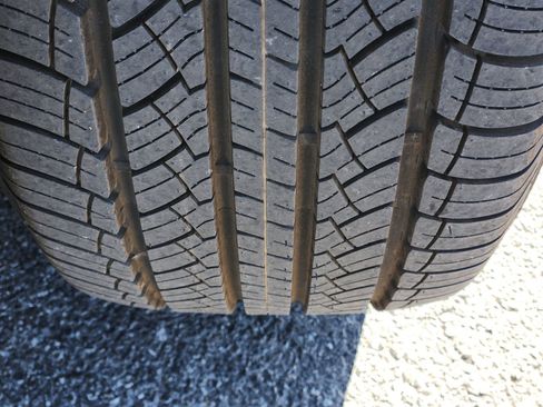 Used 2023 Chevrolet Traverse RS w/ LPO, Floor Liner Package image 15