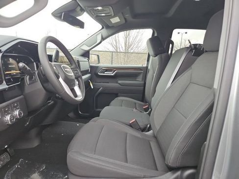 New 2026 GMC Sierra 1500 SLE AWD/4WD image 13