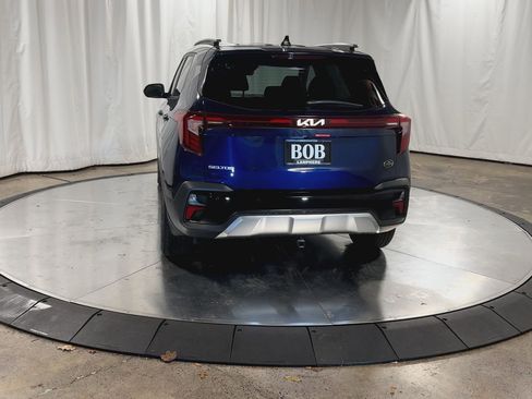 New 2026 Kia Seltos EX image 7
