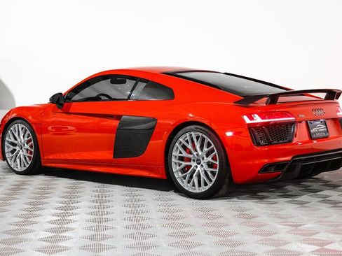 Used 2017 Audi R8 V10 plus image 15