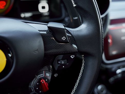 Used 2018 Ferrari GTC4Lusso T image 53