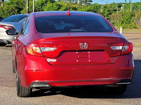Used 2019 Honda Accord LX image 17