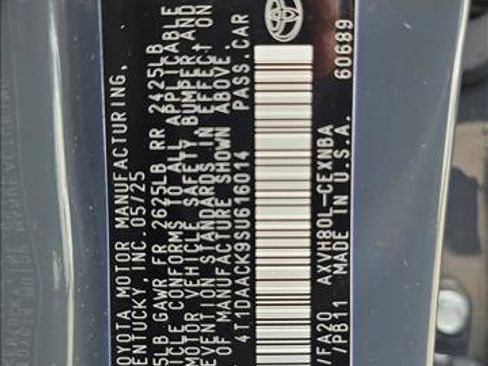 Used 2025 Toyota Camry LE image 24