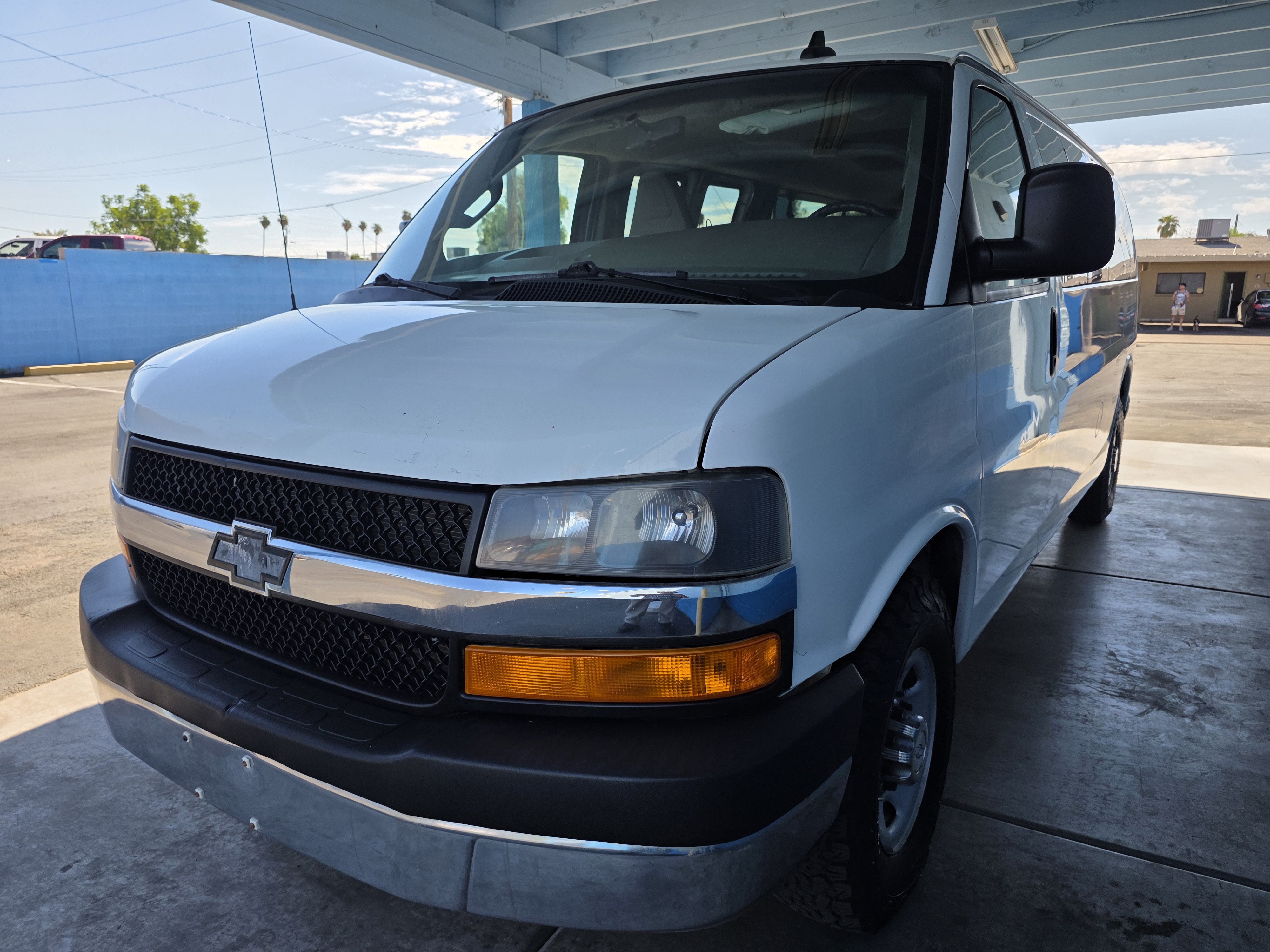 Used 2016 Chevrolet Express 3500 LT w/ LT Preferred Equipment Group RWD image 5