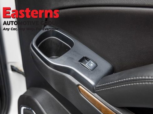 Used 2020 GMC Yukon Denali w/ Denali Ultimate Package image 35