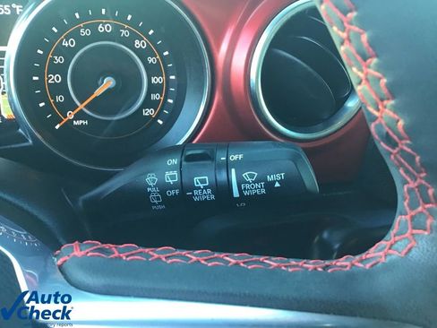 Used 2023 Jeep Wrangler Unlimited Rubicon image 33