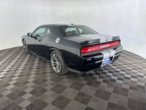 Used 2013 Dodge Challenger SRT8 w/ Harman Kardon Audio Group RWD image 9