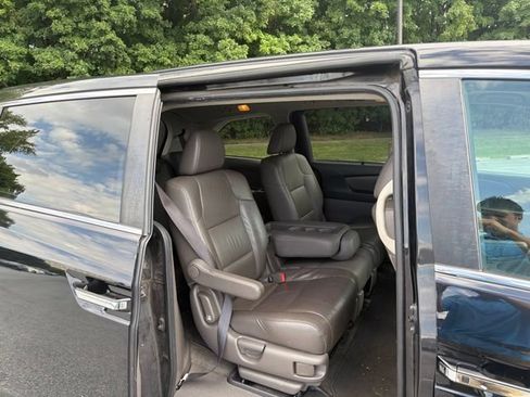 Used 2014 Honda Odyssey EX-L image 14