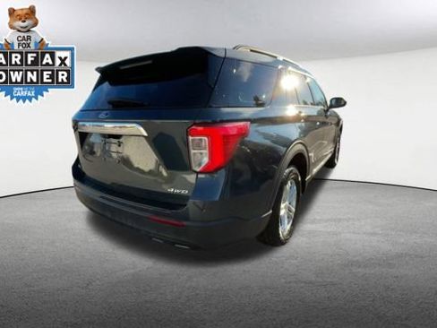 Certified 2023 Ford Explorer XLT image 9