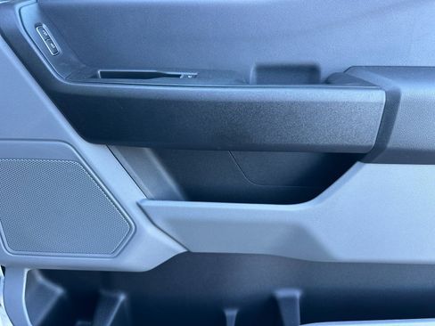 Used 2024 Ford F550 2WD Regular Cab Super Duty w/ XL Chrome Package image 18