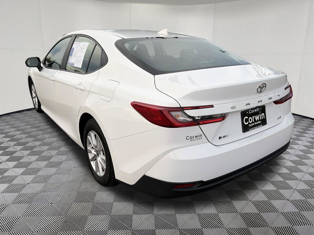 Used 2025 Toyota Camry LE FWD image 6