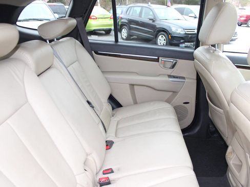 Used 2011 Hyundai Santa Fe Limited image 18
