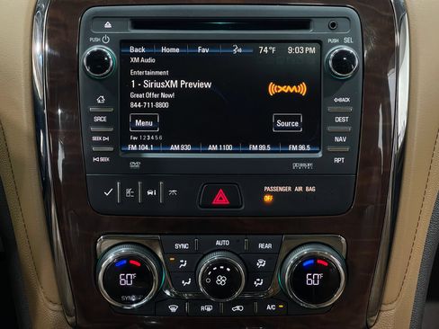 Used 2017 Buick Enclave Leather w/ Enclave Tuscan Edition FWD image 24