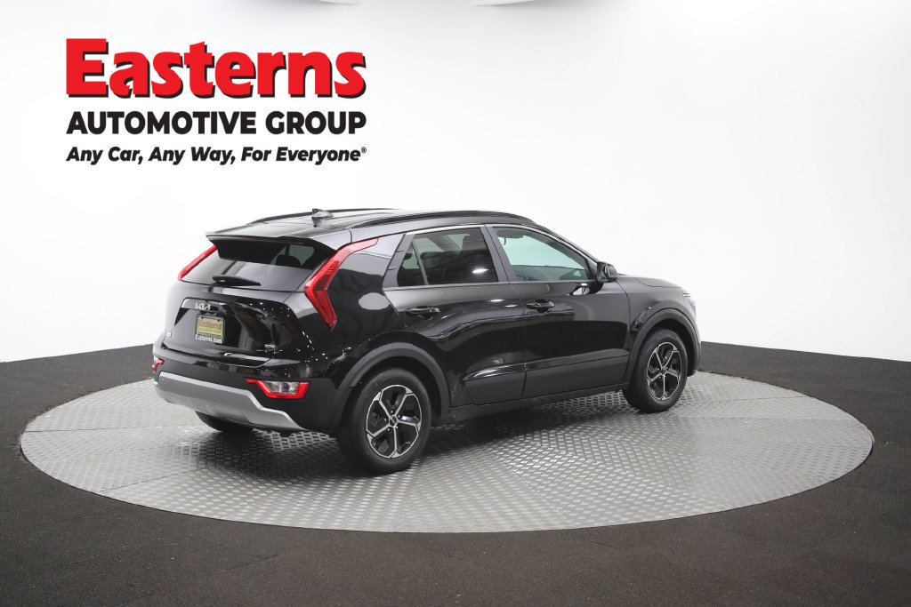 Used 2024 Kia Niro LX FWD image 41