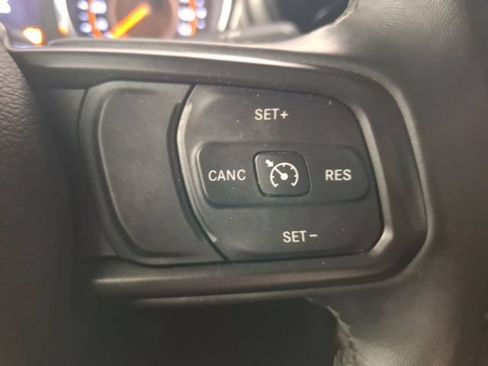 Used 2022 Jeep Gladiator Sport AWD/4WD image 20