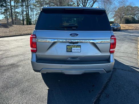 Used 2021 Ford Expedition Max XLT image 4