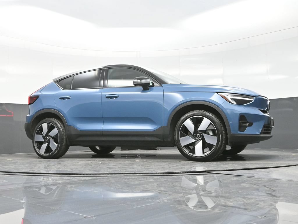 Used 2022 Volvo C40 P8 Recharge Ultimate AWD/4WD image 22